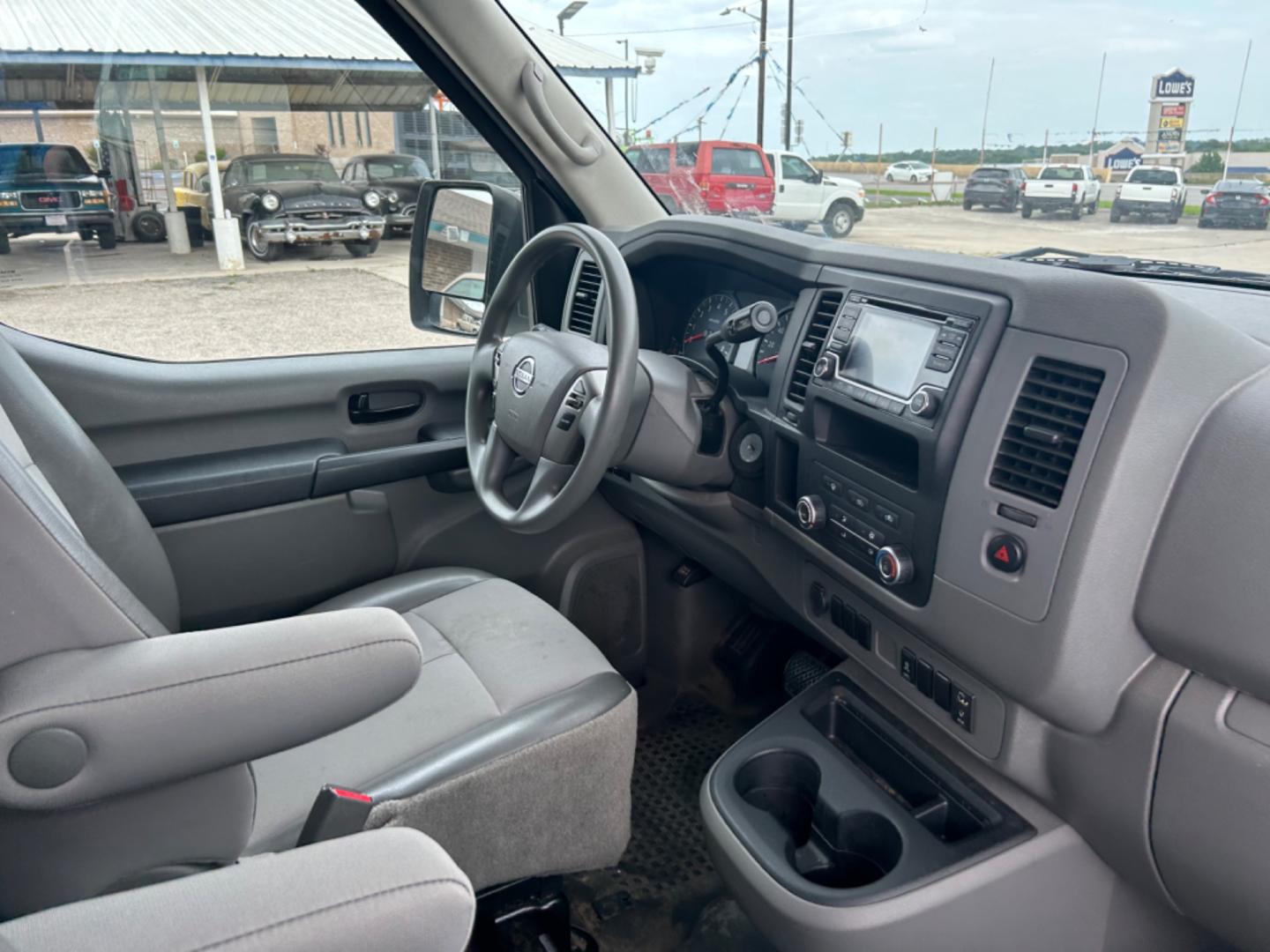 2018 White Nissan NV Cargo (1N6BF0KM6JN) with an 4.0L V6 F DOHC 24V engine, Automatic transmission, located at 1687 Business 35 S, New Braunfels, TX, 78130, (830) 625-7159, 29.655487, -98.051491 - Photo#3